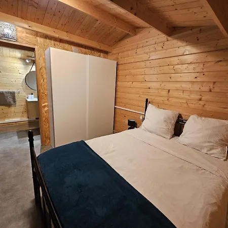 With Private Balneo Apartmán